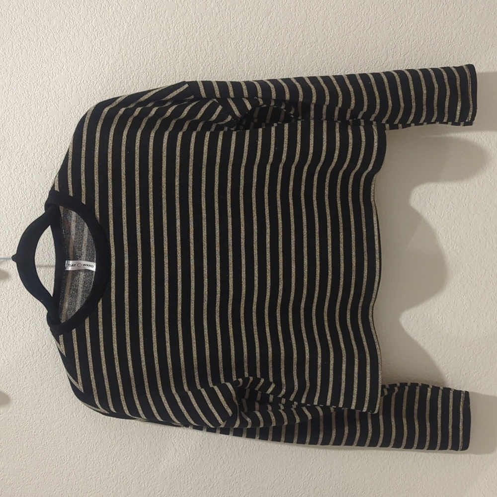 7DAYWKND, Size L, Black and Grey Striped Sweater